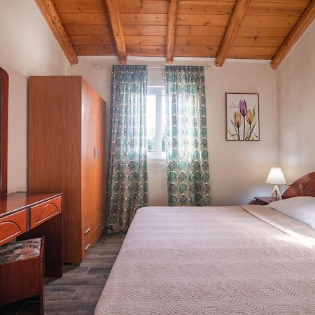 Stelios Stone House Sinarades Villa Kuramádesz Kültér fotó