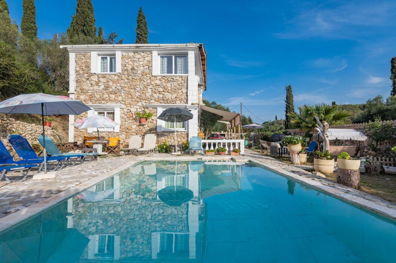 Stelios Stone House Sinarades Villa Kuramádesz Kültér fotó