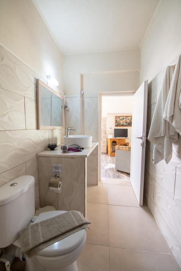 Stelios Stone House Sinarades Villa Kuramádesz Kültér fotó